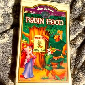 Robin Hood vhs Disney movie preowned